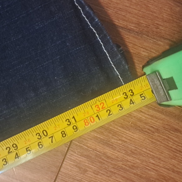 True Religion Bootcut Jeans dark wash - Picture 14 of 14